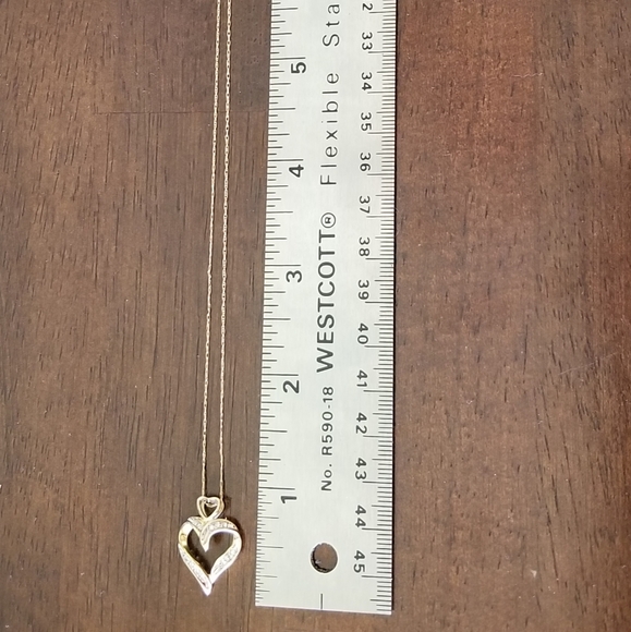 10K Gold Diamond Heart Necklace - Picture 13 of 14